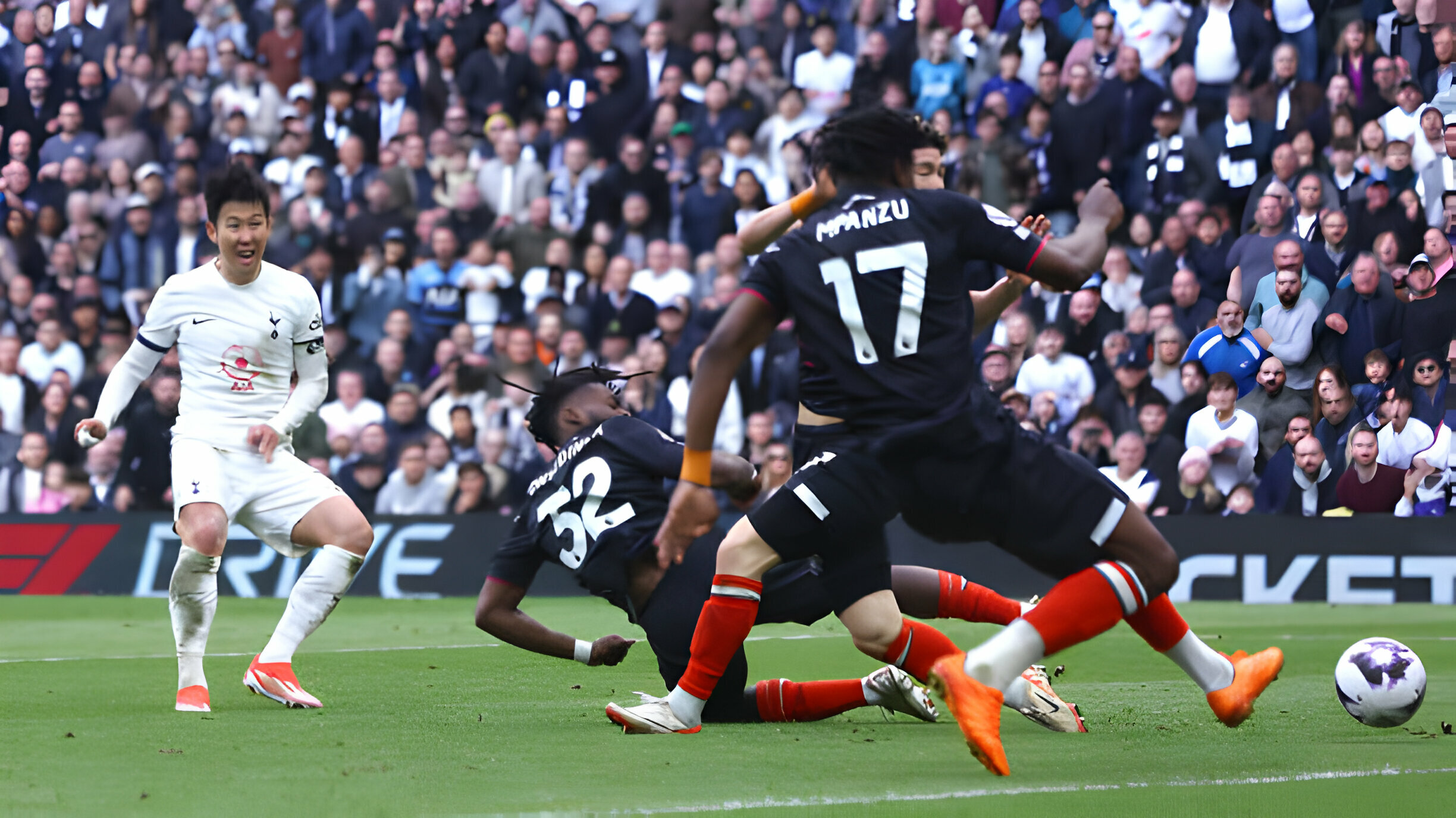 Tottenham vs Luton - Bóng Đá